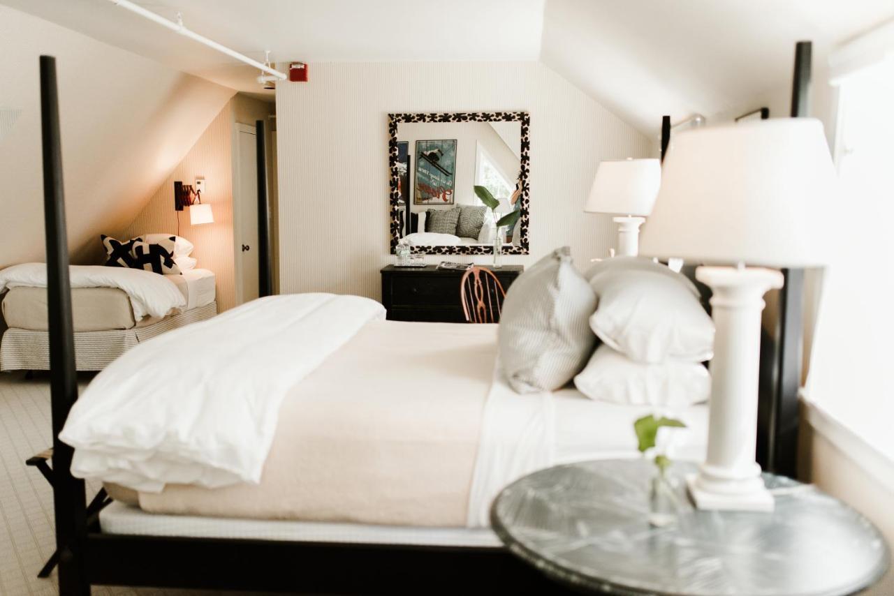 Edson Hill - A Distinctive Country Inn ストー エクステリア 写真