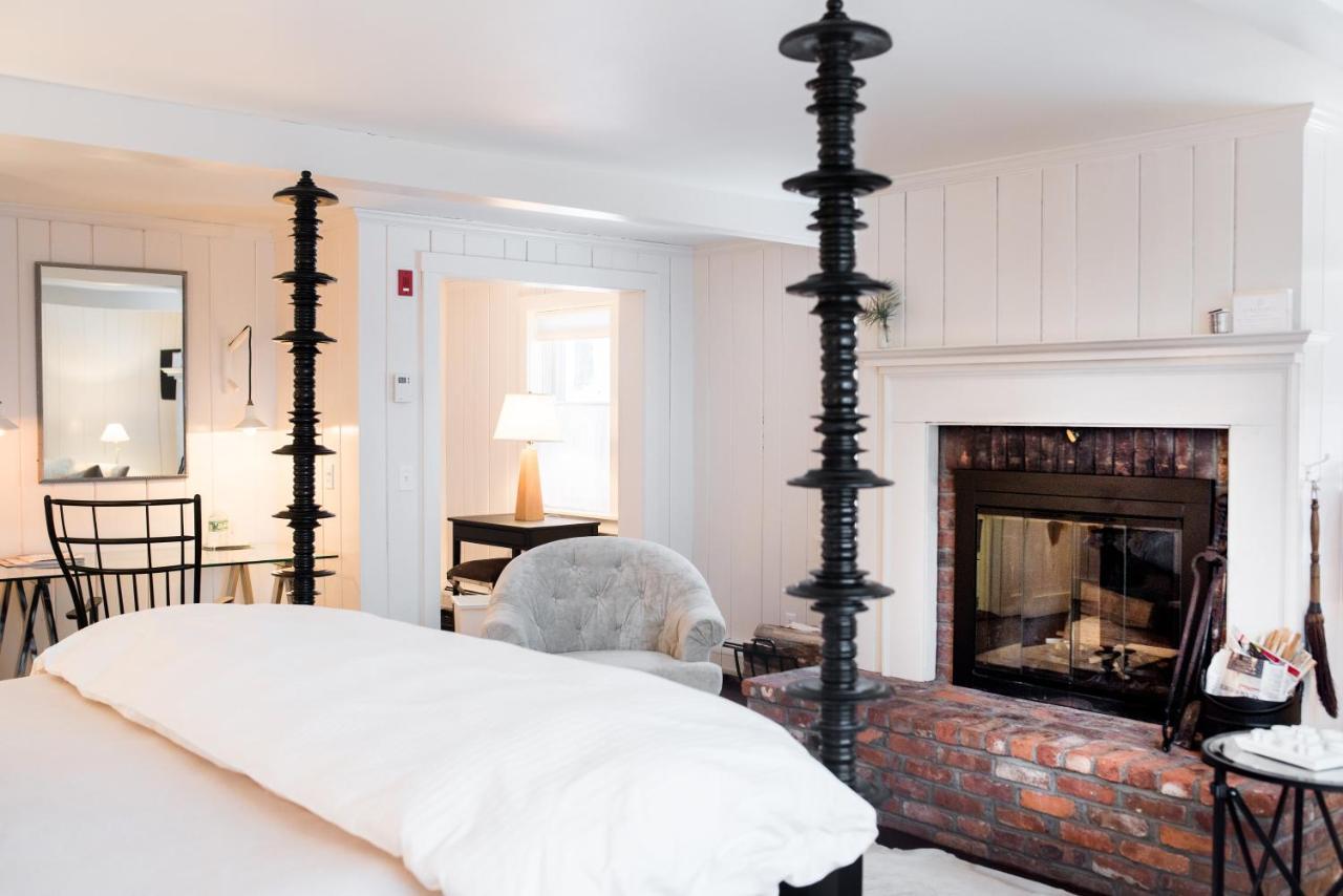 Edson Hill - A Distinctive Country Inn ストー エクステリア 写真