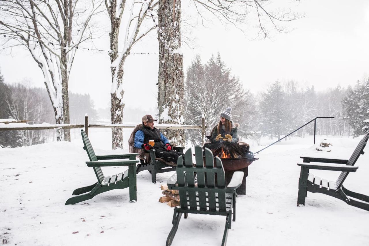 Edson Hill - A Distinctive Country Inn ストー エクステリア 写真